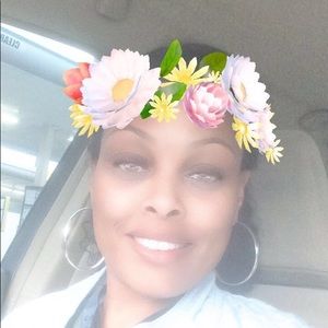 Meet your Posher, Kandi